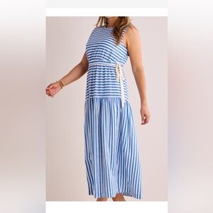 AVARA Darla Dress - XL